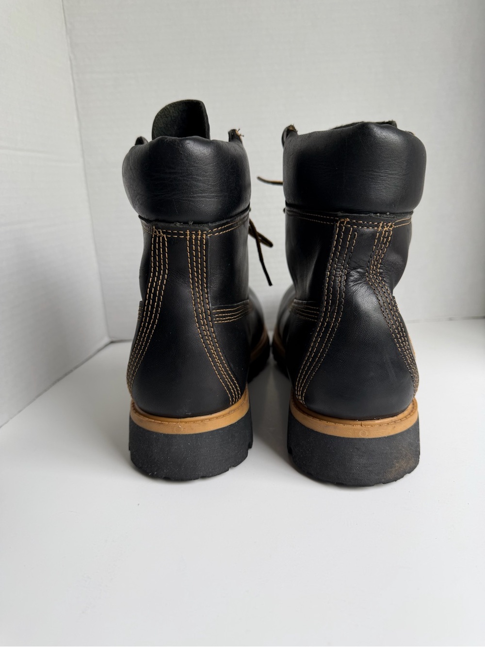 Mens Timberland Premium 6” Black Boots Sz 8 Smooth Leather Tan Stitching Work - Picture 7 of 15